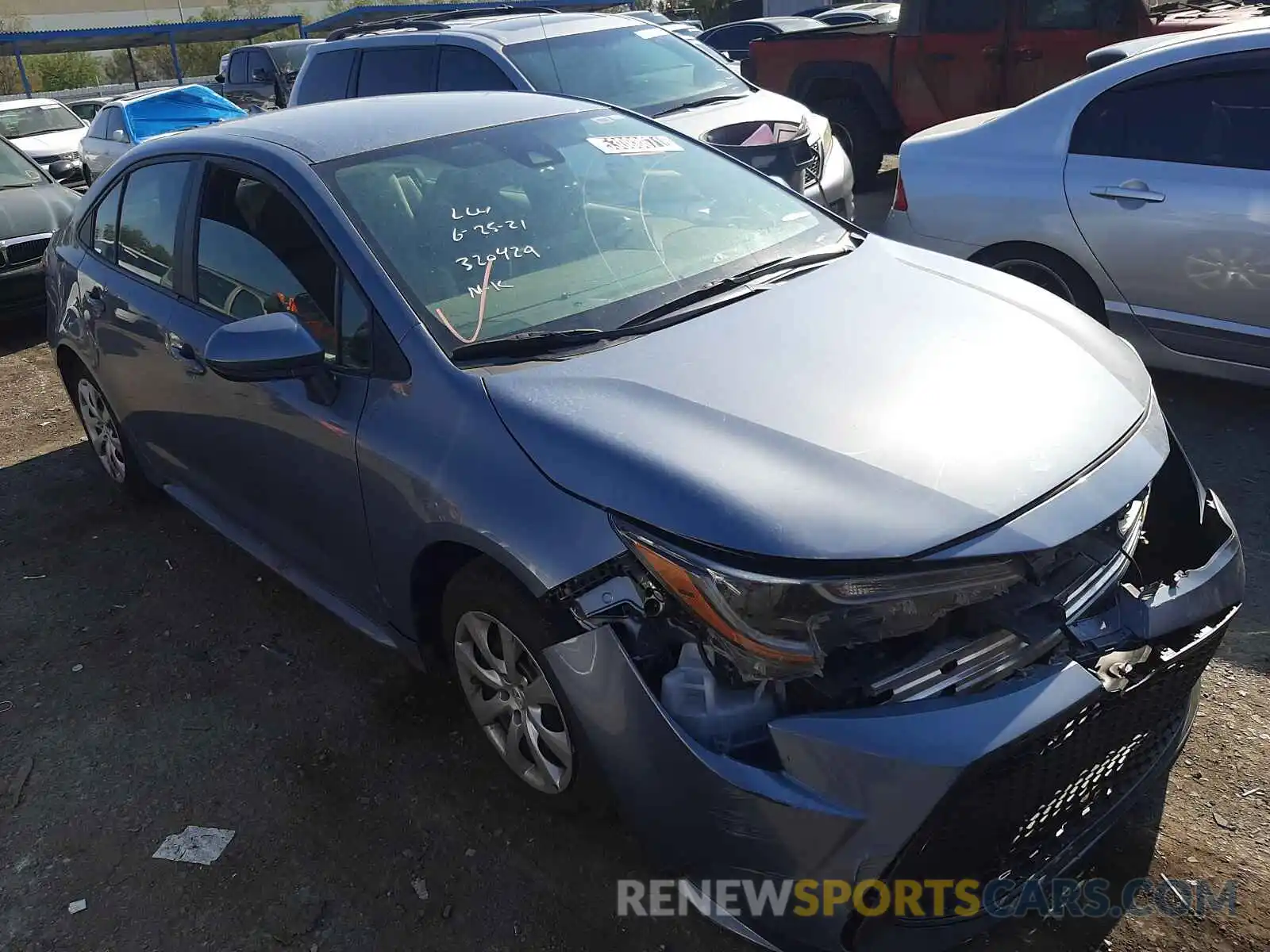 1 Photograph of a damaged car 5YFEPRAE9LP109308 TOYOTA COROLLA 2020