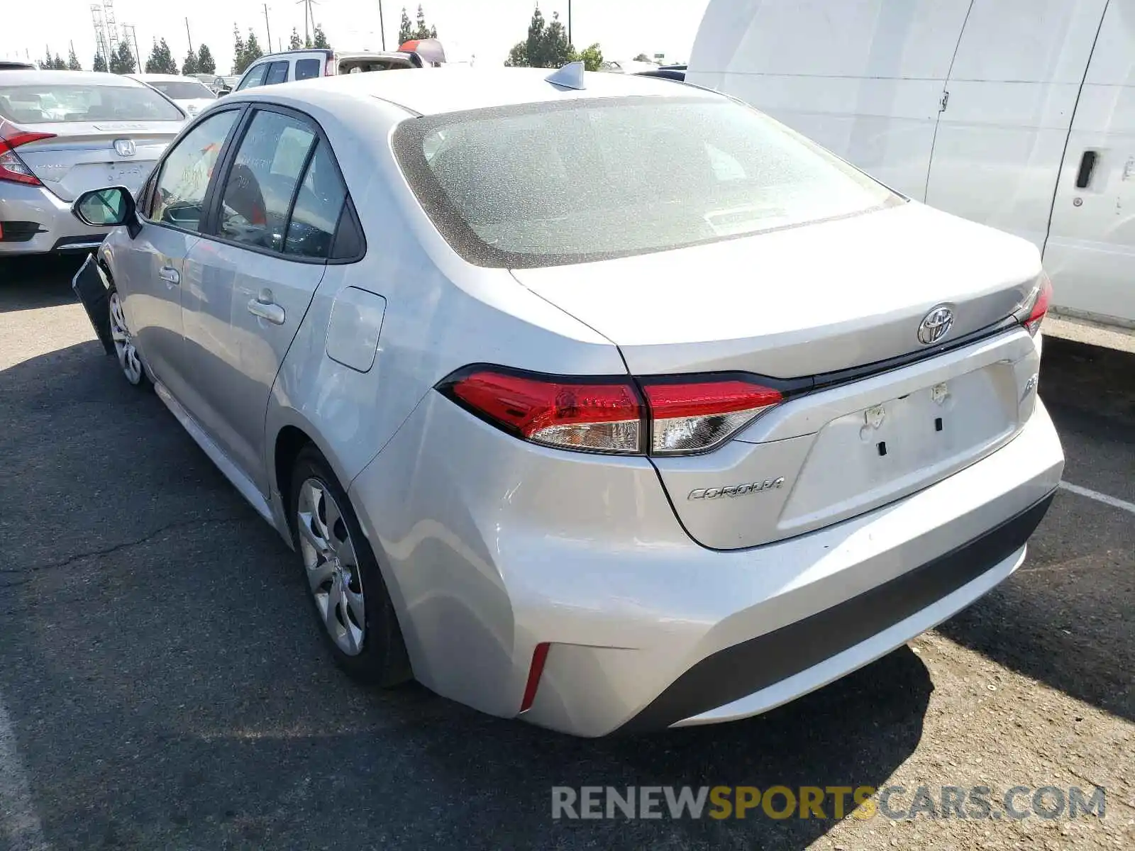 3 Photograph of a damaged car 5YFEPRAE9LP109731 TOYOTA COROLLA 2020