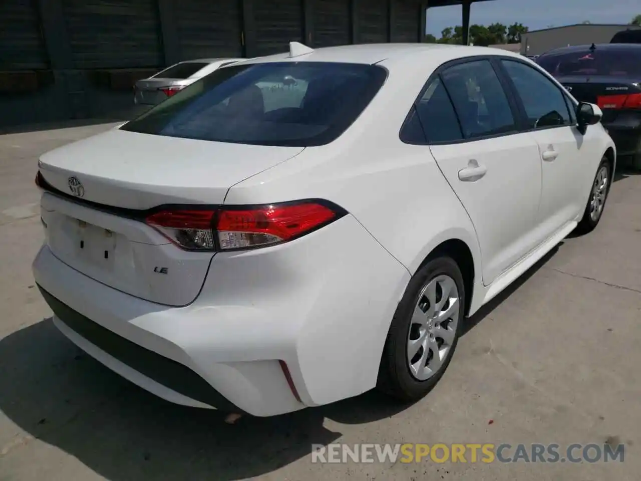 4 Photograph of a damaged car 5YFEPRAE9LP110281 TOYOTA COROLLA 2020