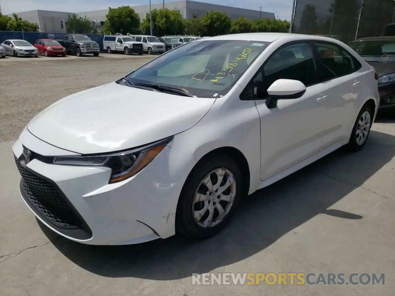 9 Photograph of a damaged car 5YFEPRAE9LP110281 TOYOTA COROLLA 2020