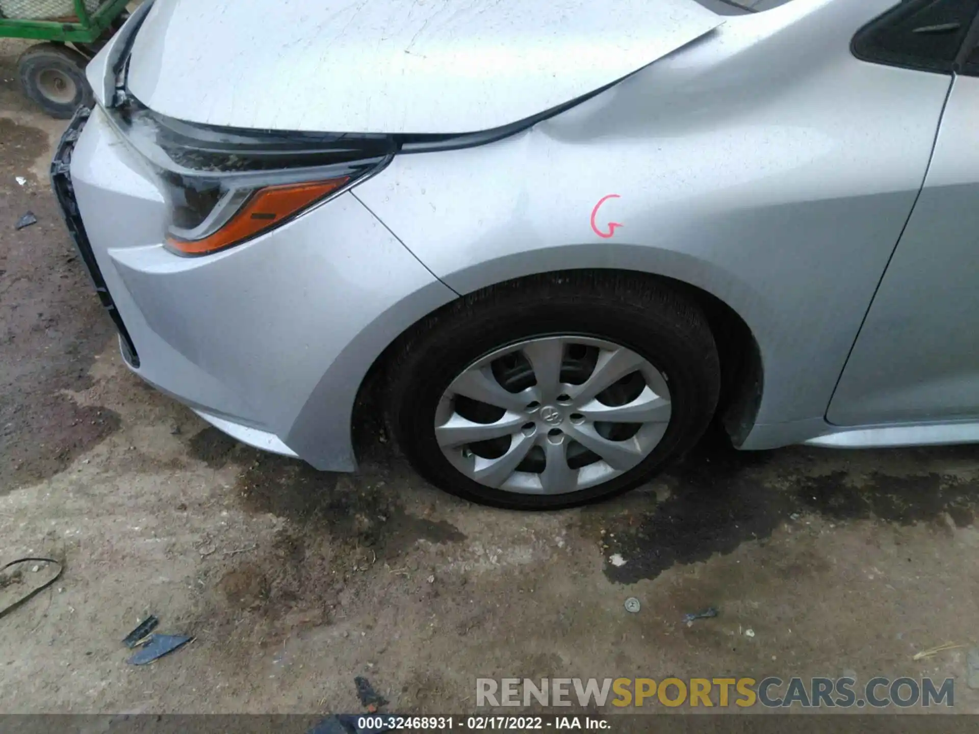 12 Photograph of a damaged car 5YFEPRAE9LP111513 TOYOTA COROLLA 2020