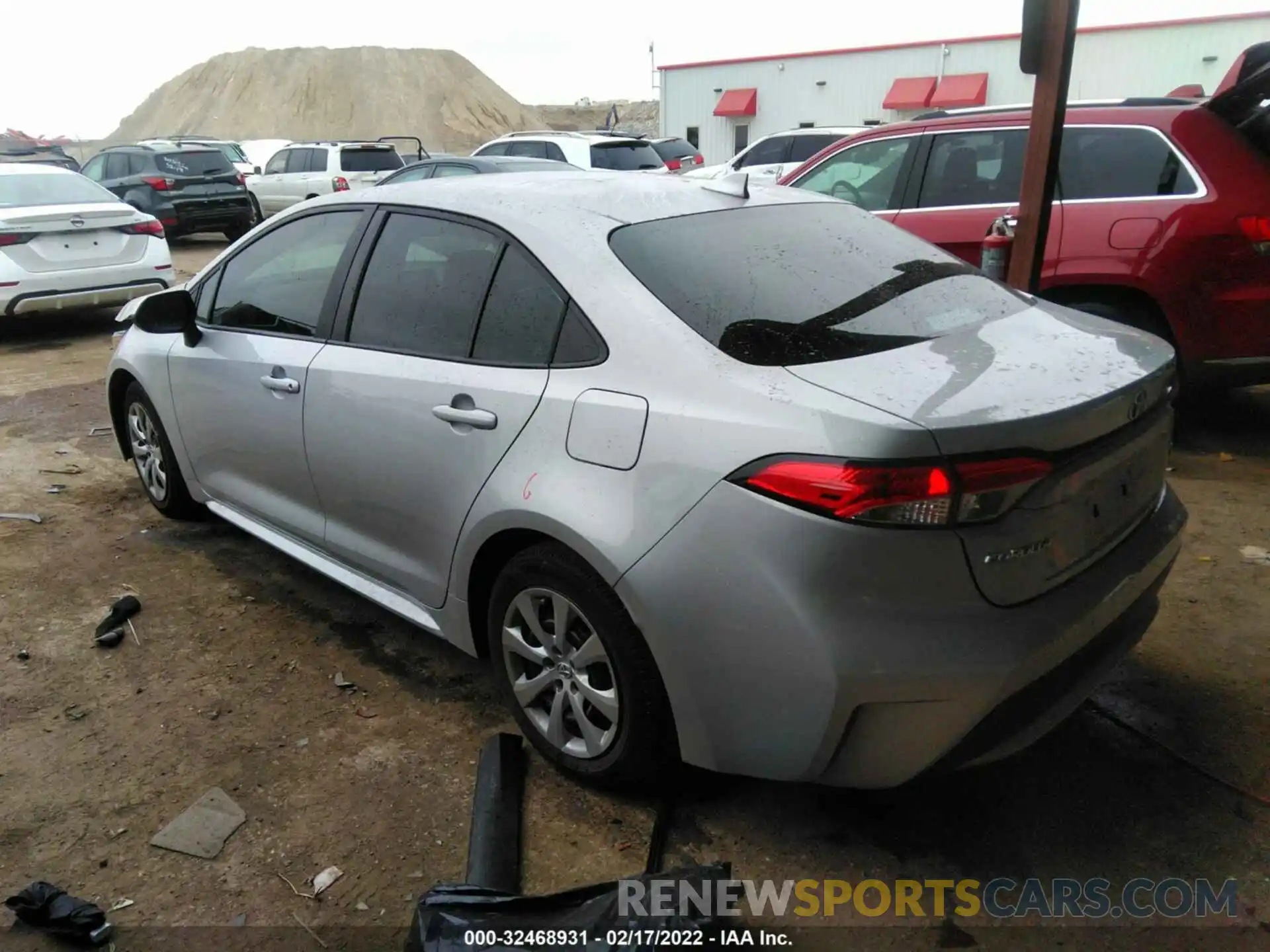 3 Photograph of a damaged car 5YFEPRAE9LP111513 TOYOTA COROLLA 2020