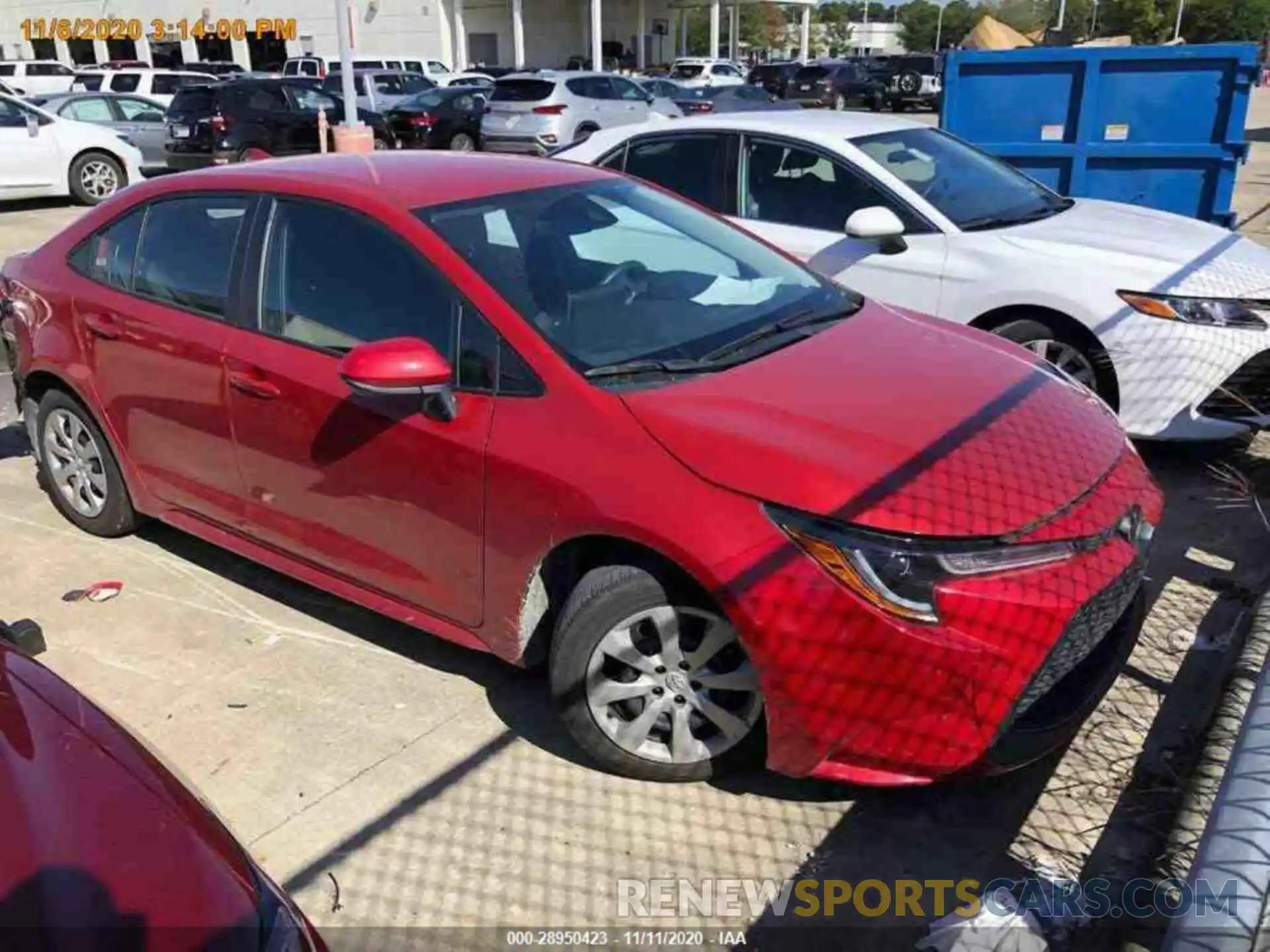 17 Photograph of a damaged car 5YFEPRAE9LP114508 TOYOTA COROLLA 2020