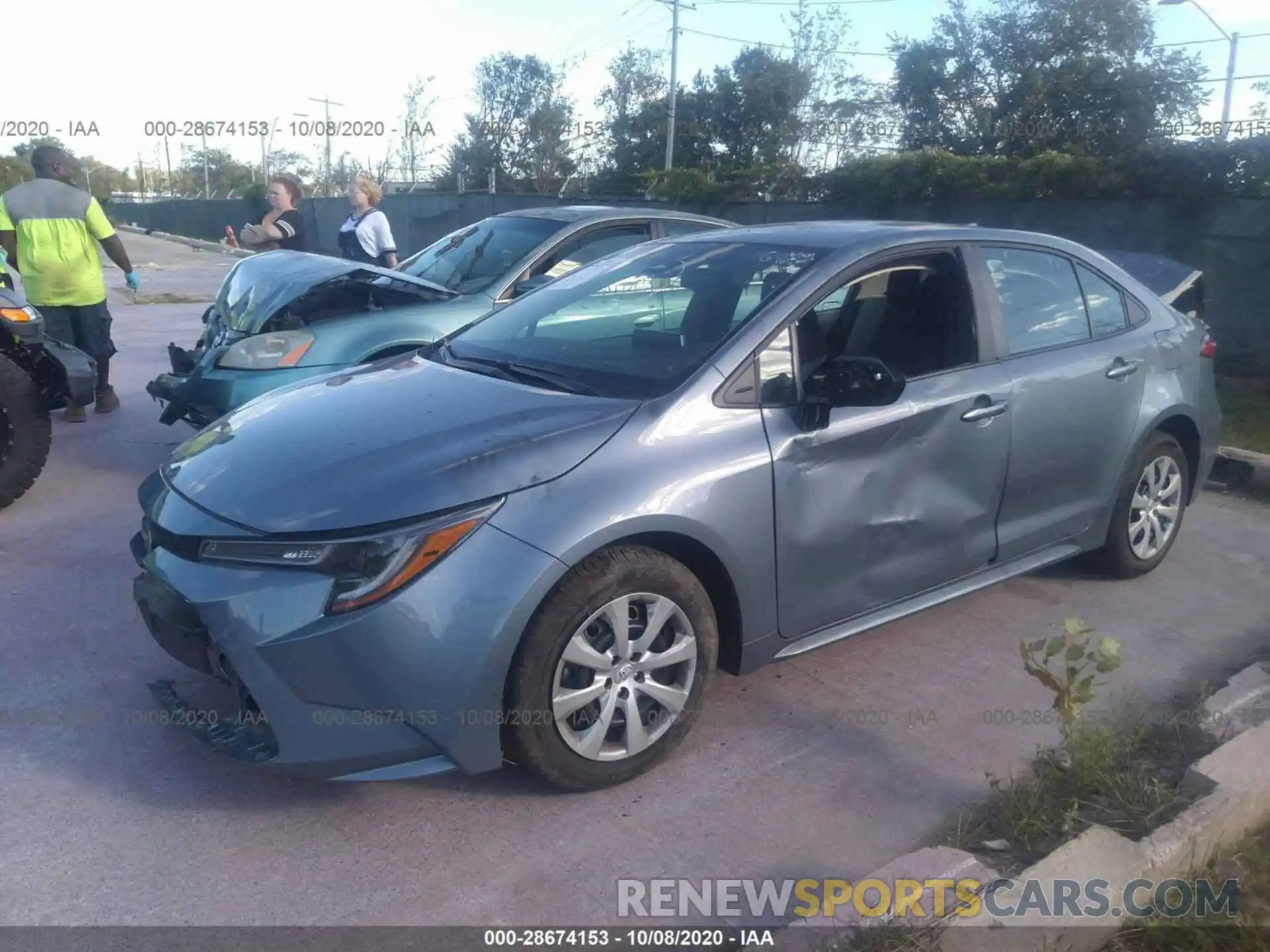 2 Photograph of a damaged car 5YFEPRAE9LP114881 TOYOTA COROLLA 2020