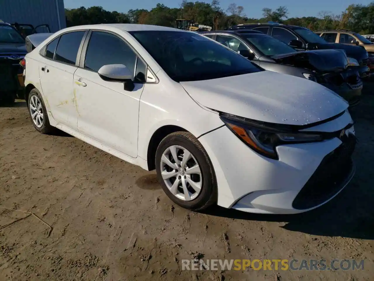 1 Photograph of a damaged car 5YFEPRAE9LP115318 TOYOTA COROLLA 2020