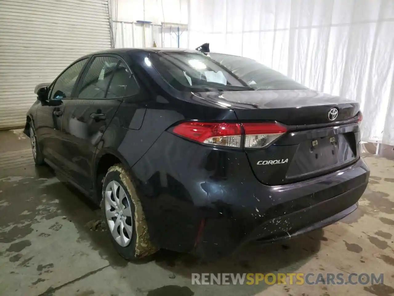 3 Photograph of a damaged car 5YFEPRAE9LP115402 TOYOTA COROLLA 2020