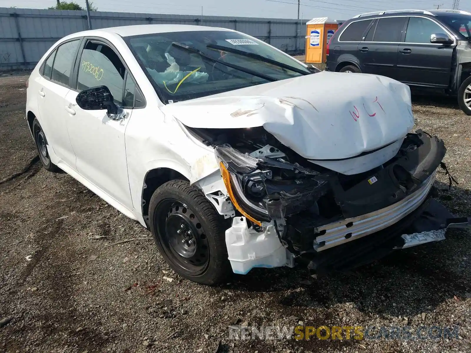 1 Photograph of a damaged car 5YFEPRAE9LP116615 TOYOTA COROLLA 2020