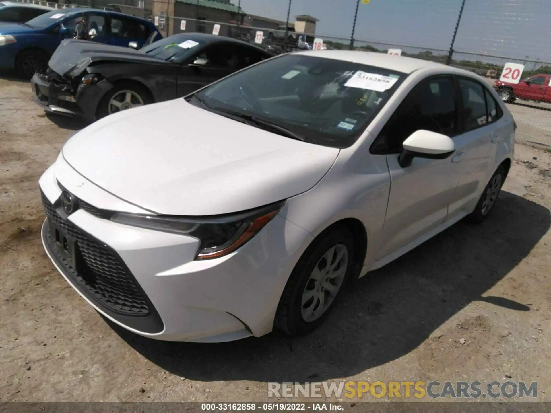 2 Photograph of a damaged car 5YFEPRAE9LP116940 TOYOTA COROLLA 2020