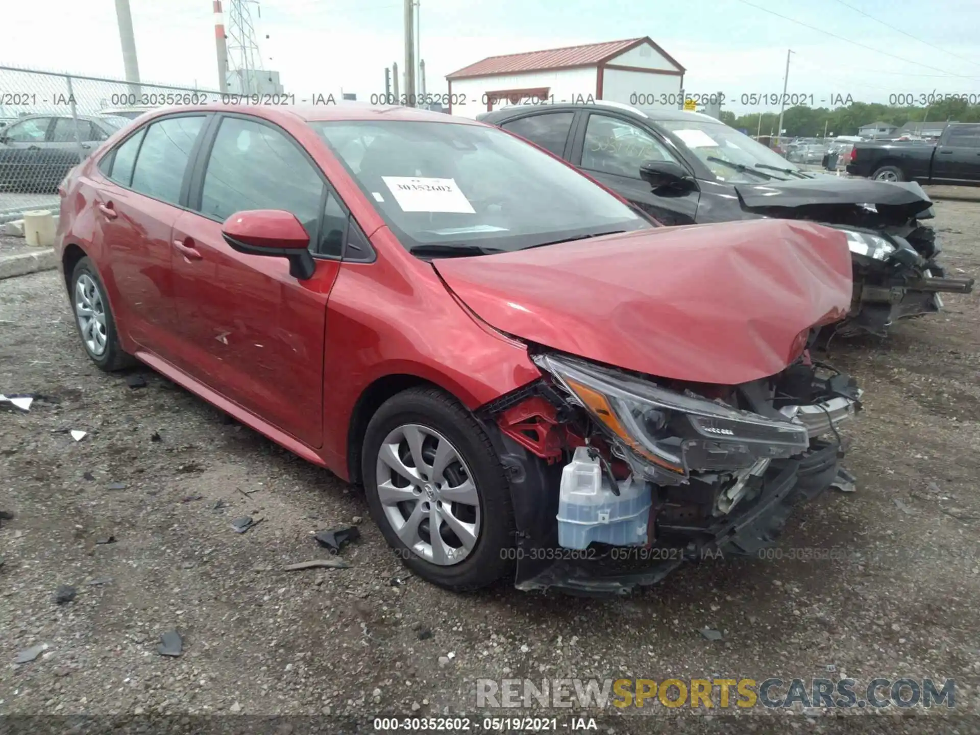 1 Photograph of a damaged car 5YFEPRAE9LP117036 TOYOTA COROLLA 2020