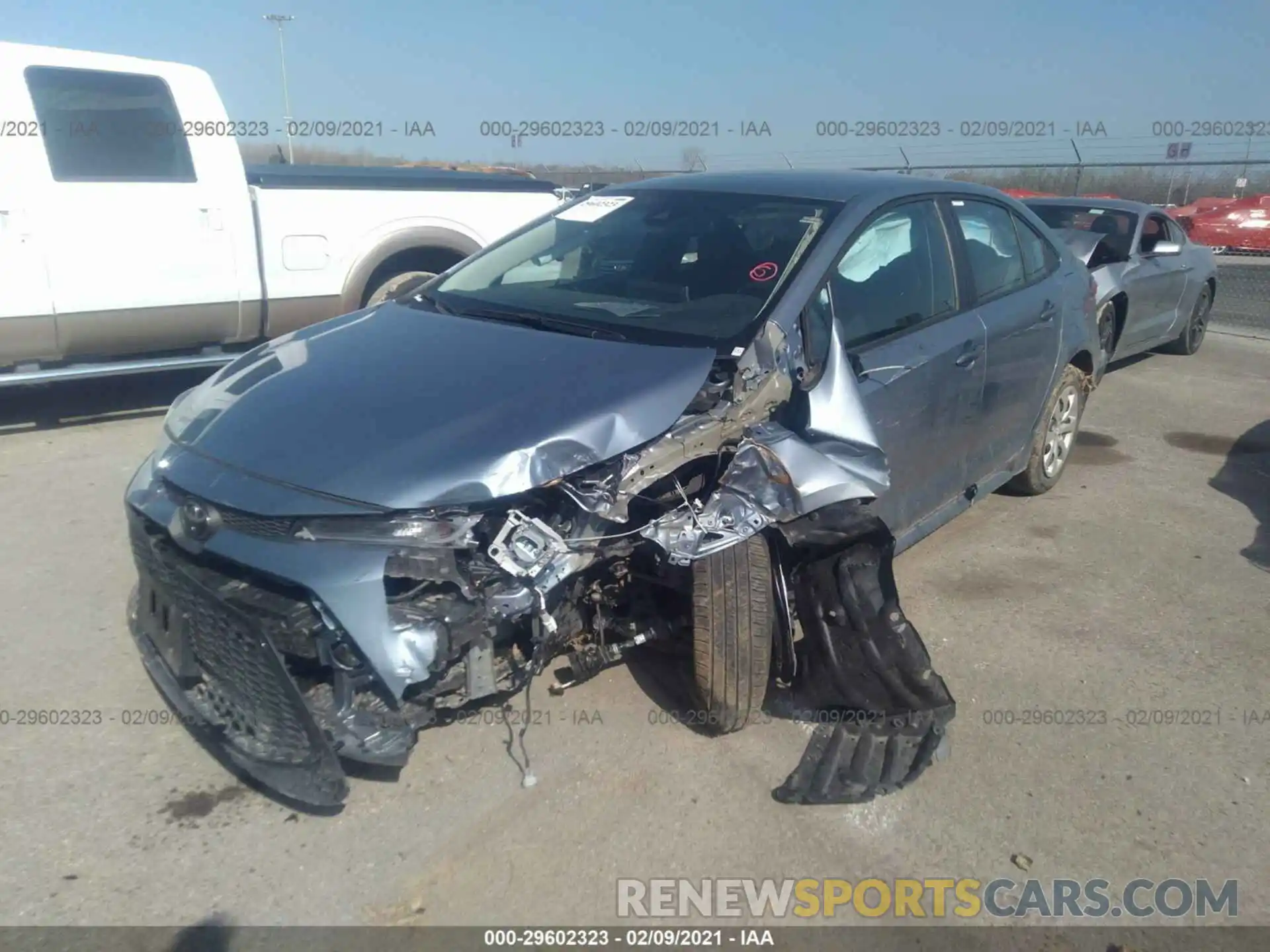 2 Photograph of a damaged car 5YFEPRAE9LP118915 TOYOTA COROLLA 2020