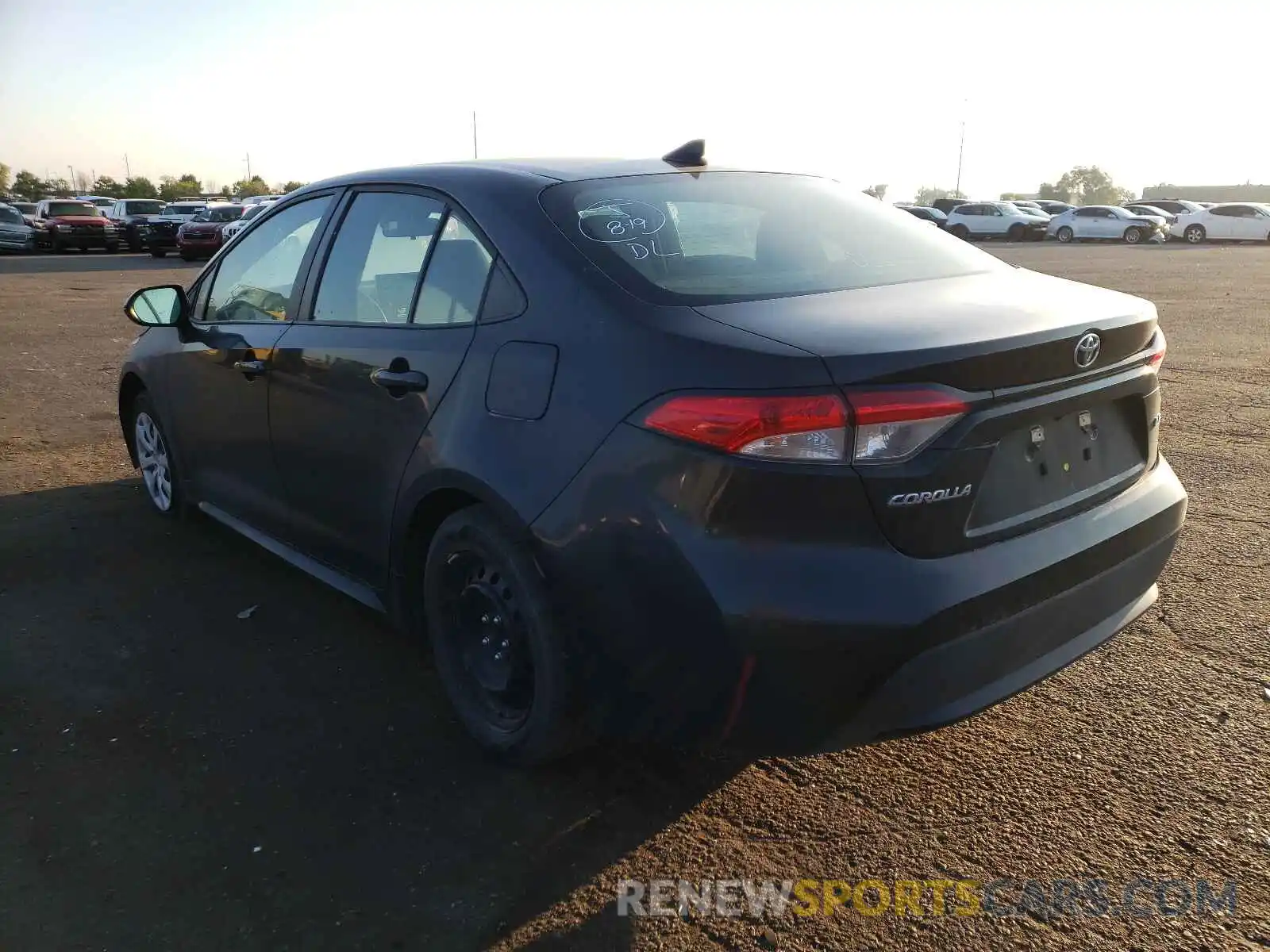 3 Photograph of a damaged car 5YFEPRAE9LP119031 TOYOTA COROLLA 2020