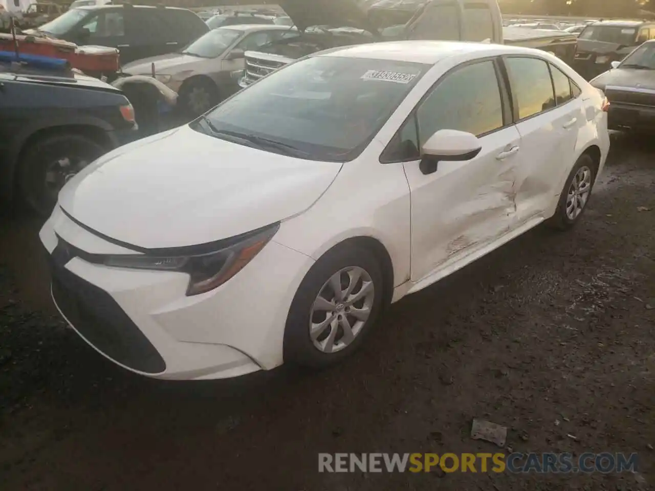 2 Photograph of a damaged car 5YFEPRAE9LP119448 TOYOTA COROLLA 2020