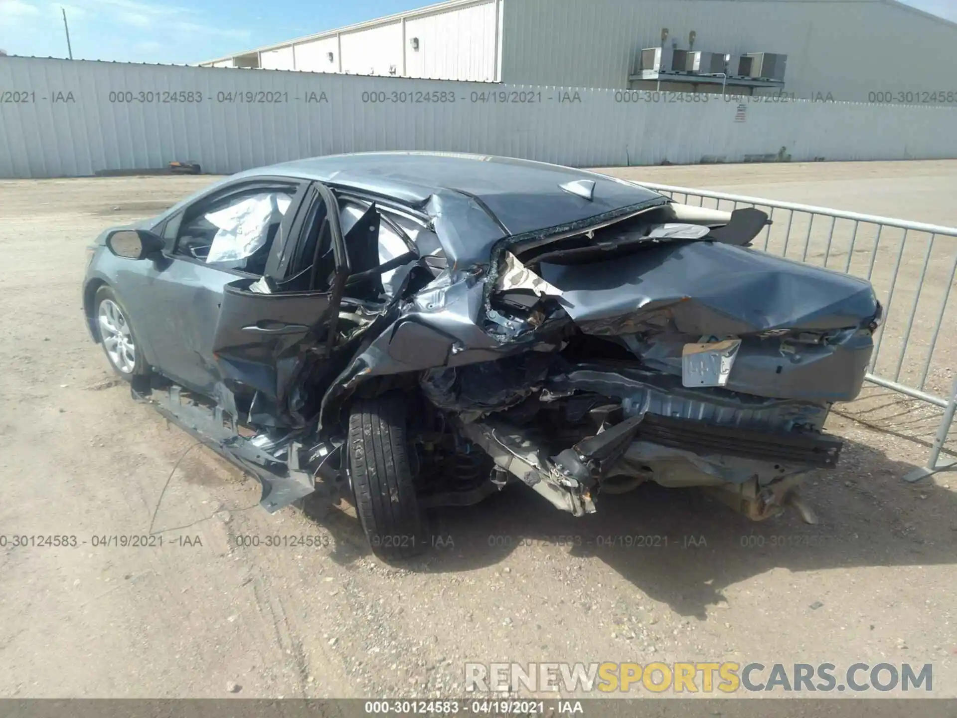 3 Photograph of a damaged car 5YFEPRAE9LP119711 TOYOTA COROLLA 2020