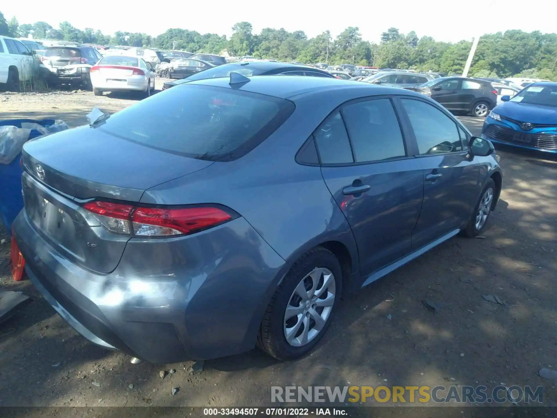 4 Photograph of a damaged car 5YFEPRAE9LP119952 TOYOTA COROLLA 2020