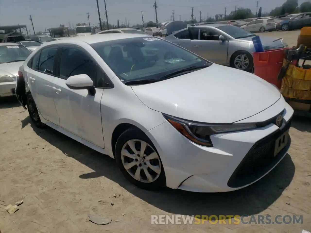 1 Photograph of a damaged car 5YFEPRAE9LP120678 TOYOTA COROLLA 2020