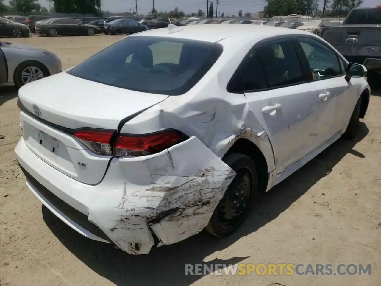 4 Photograph of a damaged car 5YFEPRAE9LP120678 TOYOTA COROLLA 2020