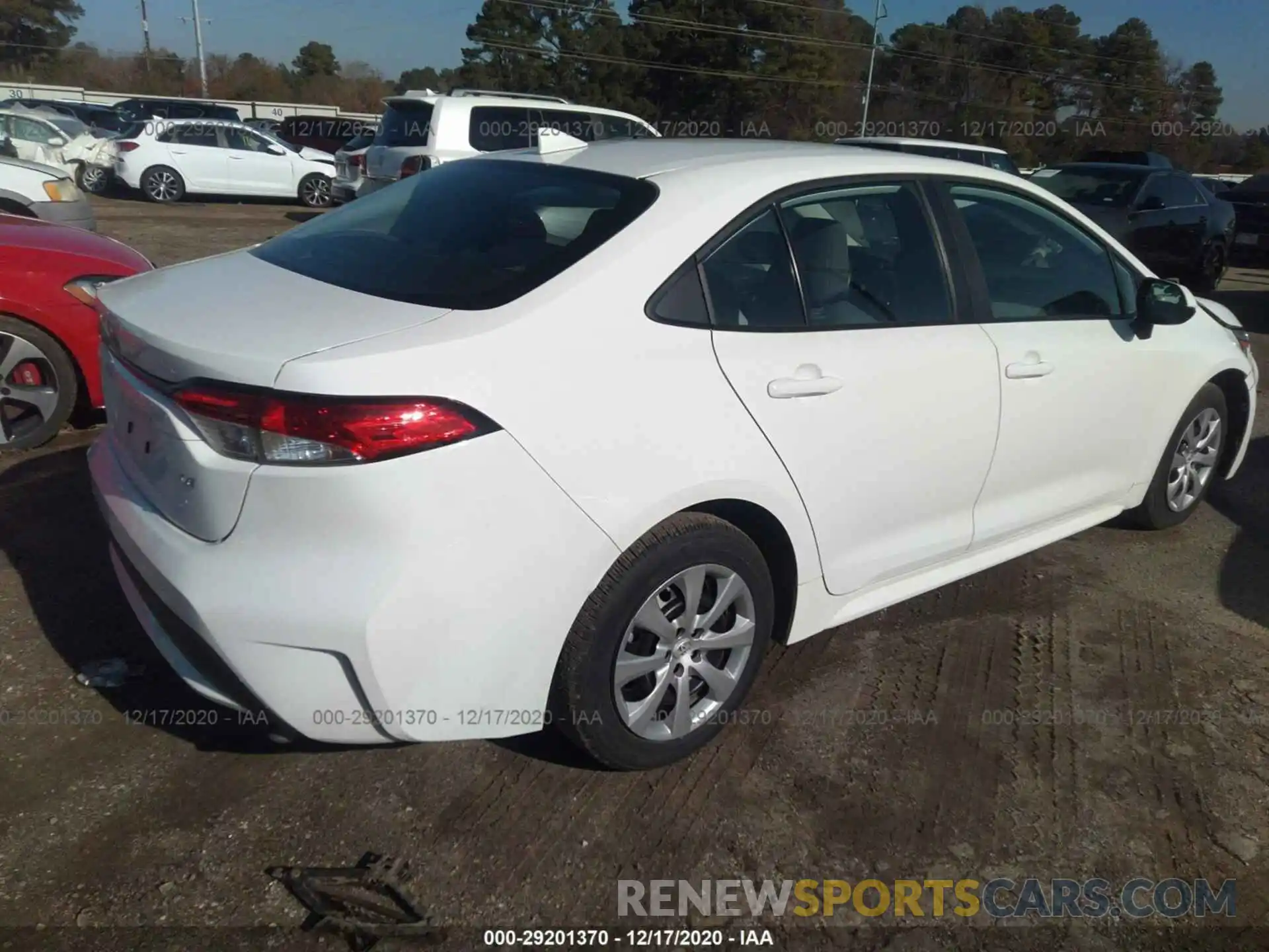 4 Photograph of a damaged car 5YFEPRAE9LP120731 TOYOTA COROLLA 2020