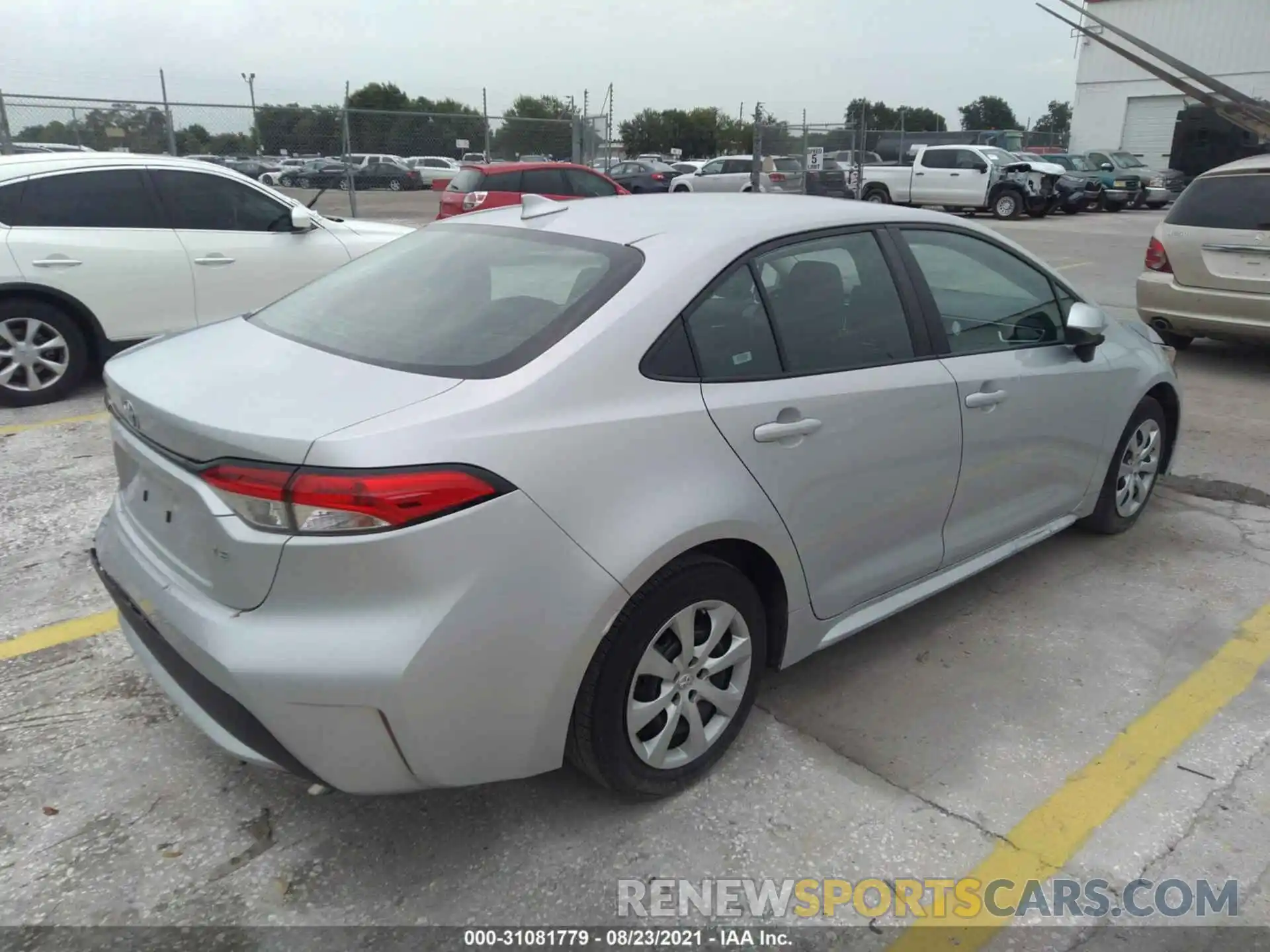 4 Photograph of a damaged car 5YFEPRAE9LP120809 TOYOTA COROLLA 2020