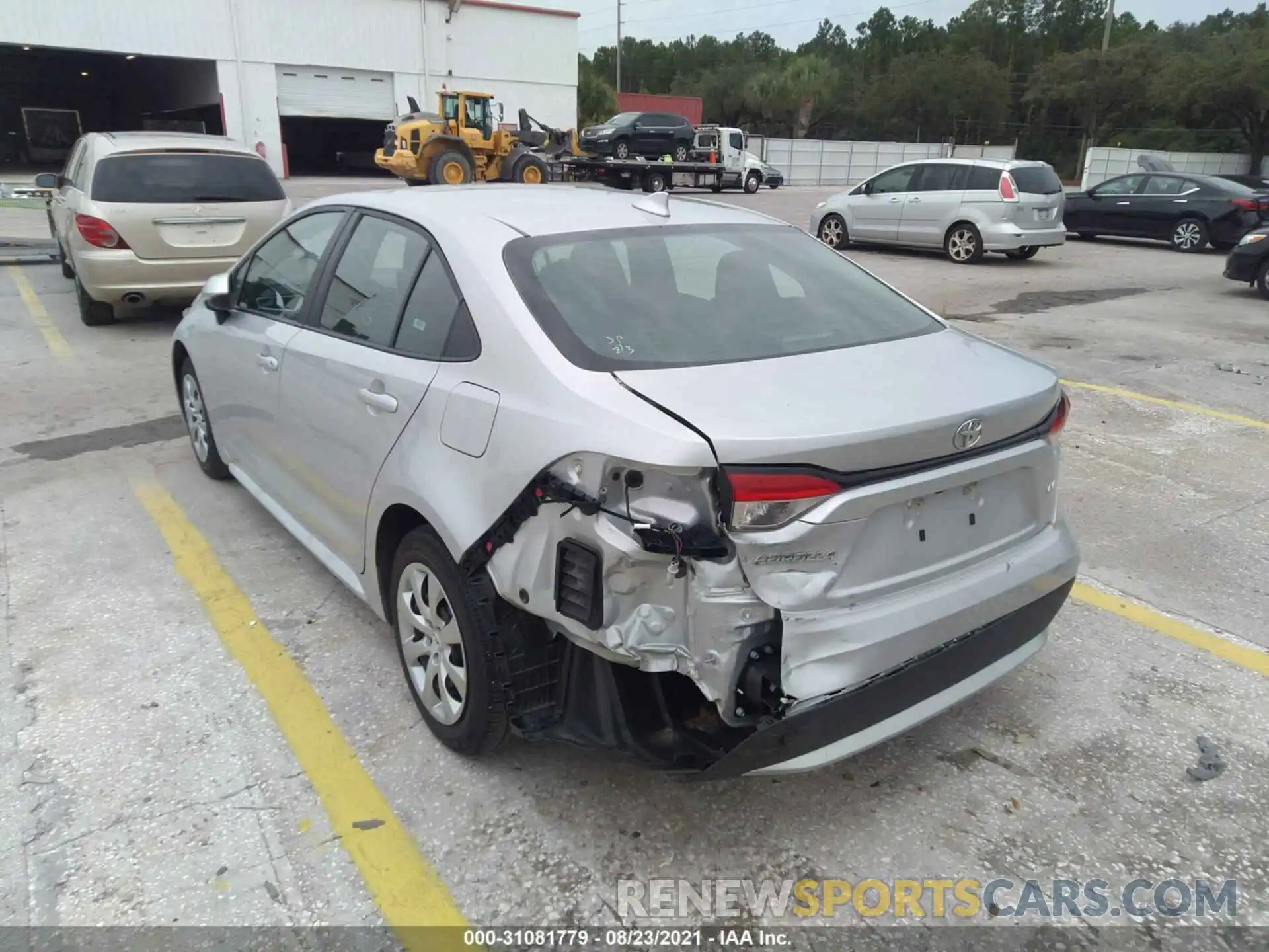 6 Photograph of a damaged car 5YFEPRAE9LP120809 TOYOTA COROLLA 2020