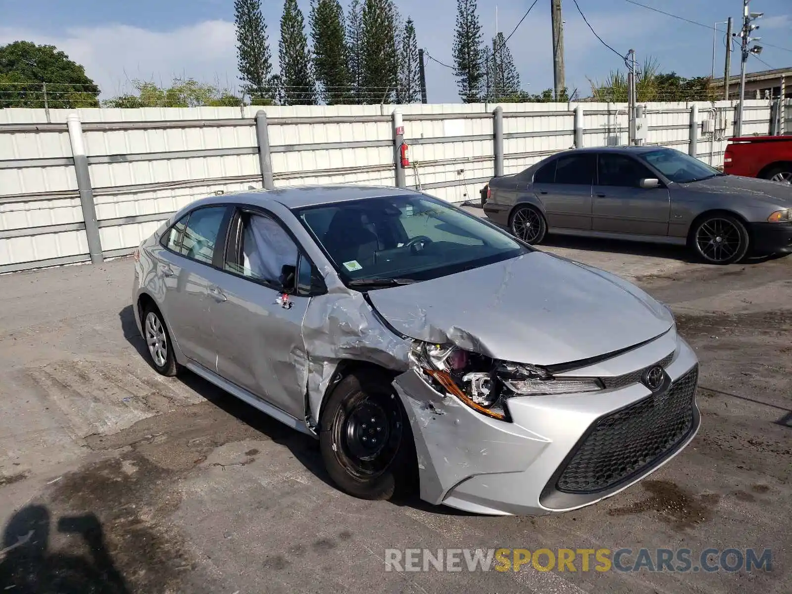 1 Photograph of a damaged car 5YFEPRAE9LP120812 TOYOTA COROLLA 2020