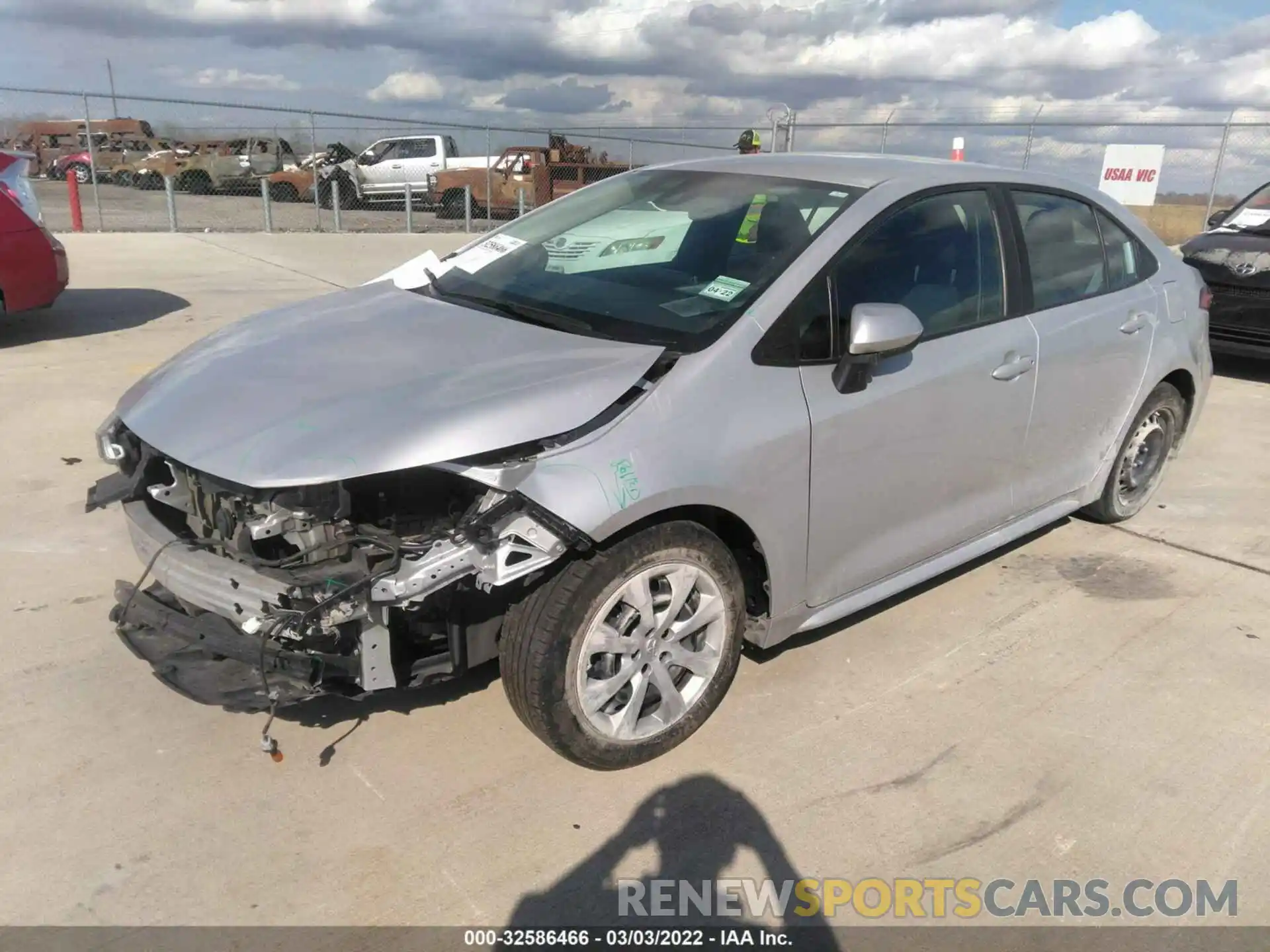 2 Photograph of a damaged car 5YFEPRAE9LP120826 TOYOTA COROLLA 2020