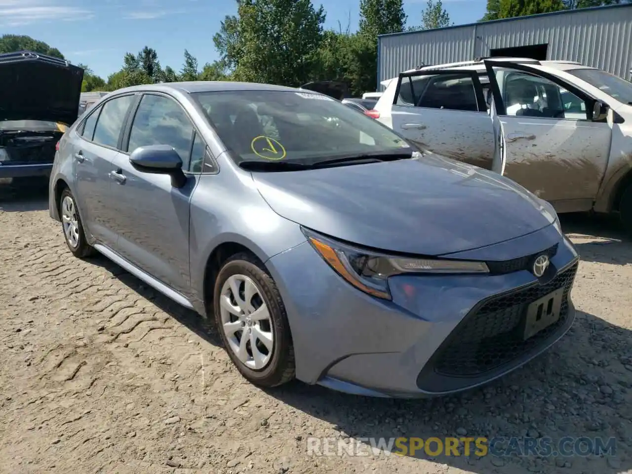 1 Photograph of a damaged car 5YFEPRAE9LP121006 TOYOTA COROLLA 2020