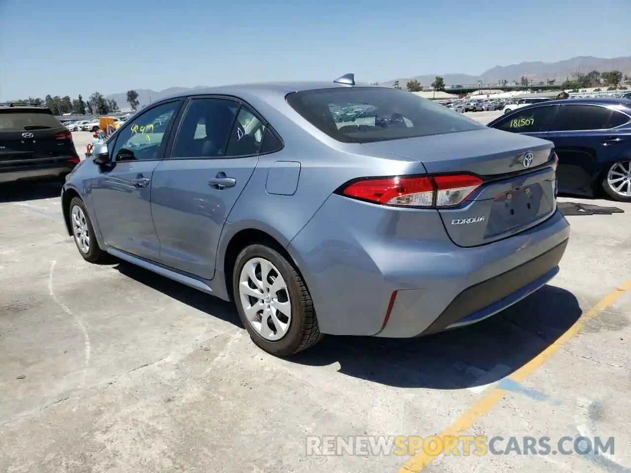 3 Photograph of a damaged car 5YFEPRAE9LP121703 TOYOTA COROLLA 2020