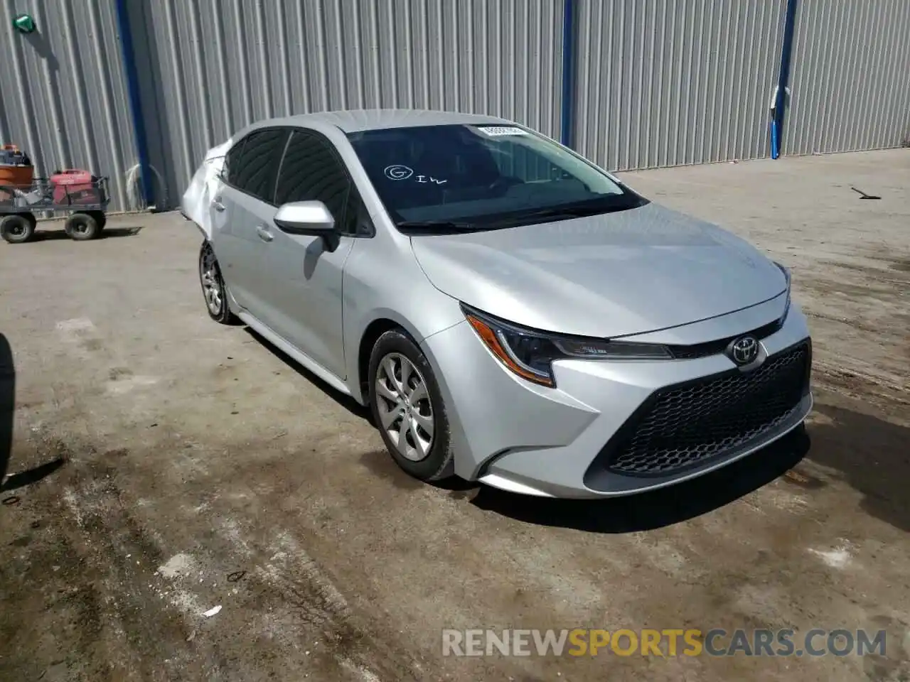 1 Photograph of a damaged car 5YFEPRAE9LP122060 TOYOTA COROLLA 2020