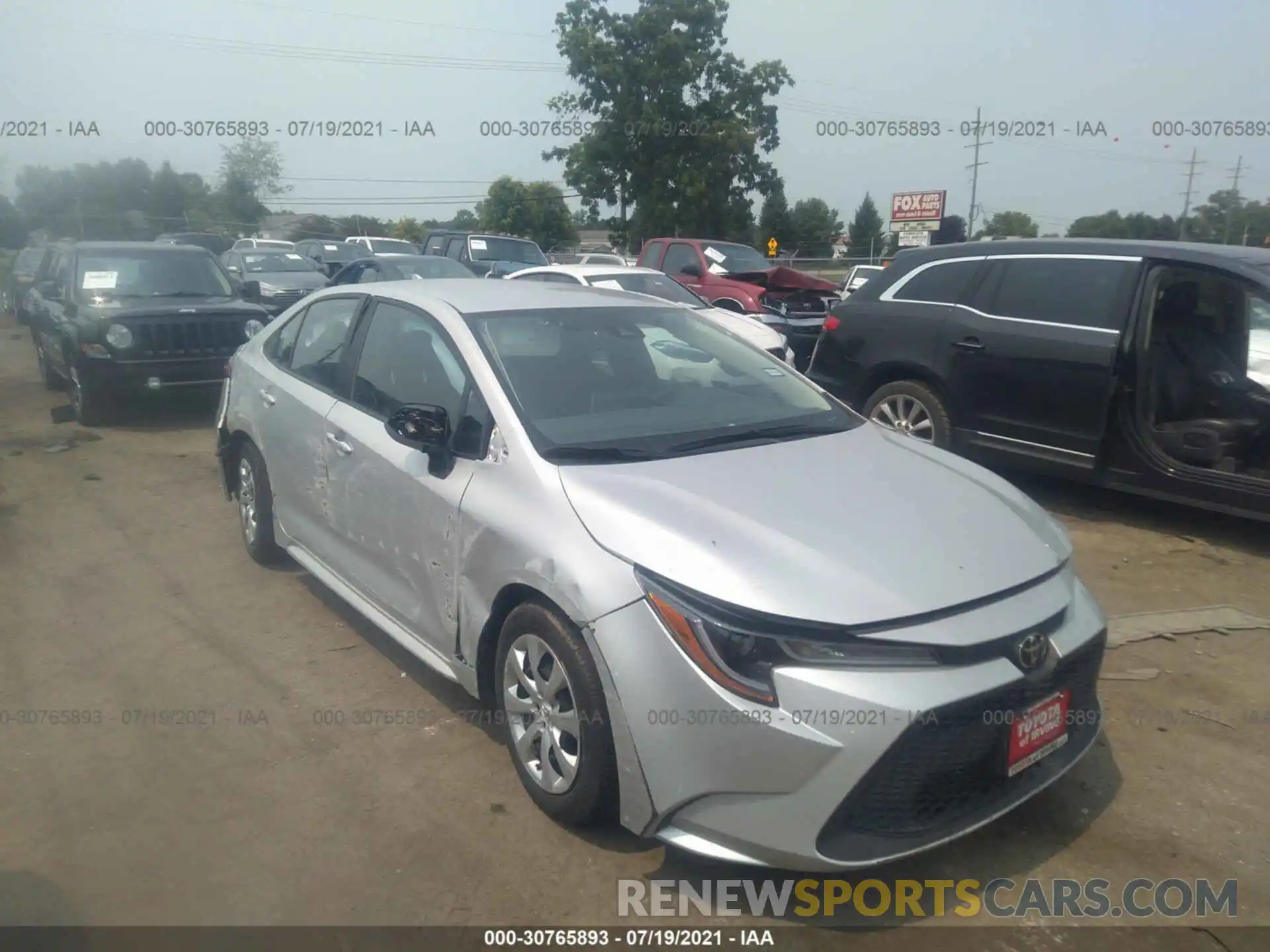 1 Photograph of a damaged car 5YFEPRAE9LP122401 TOYOTA COROLLA 2020