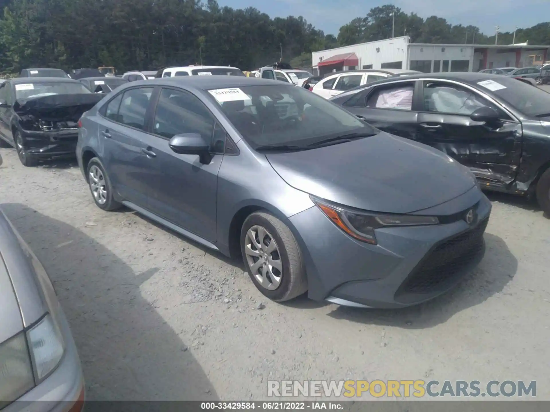 1 Photograph of a damaged car 5YFEPRAE9LP123953 TOYOTA COROLLA 2020