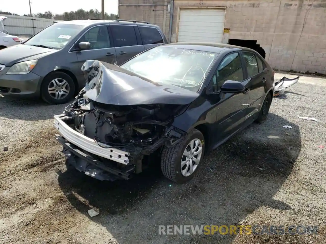 2 Photograph of a damaged car 5YFEPRAE9LP124701 TOYOTA COROLLA 2020