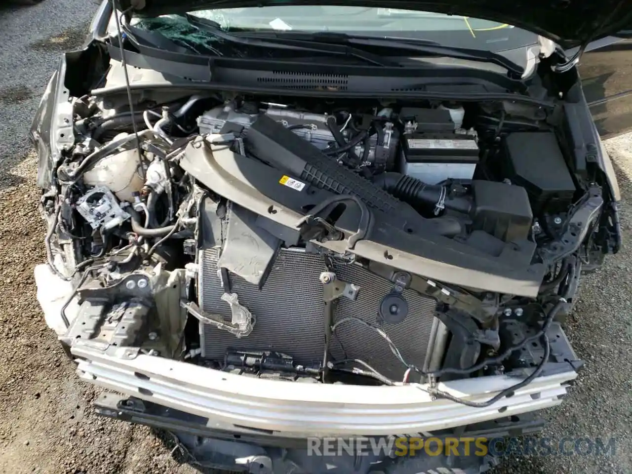 7 Photograph of a damaged car 5YFEPRAE9LP124701 TOYOTA COROLLA 2020