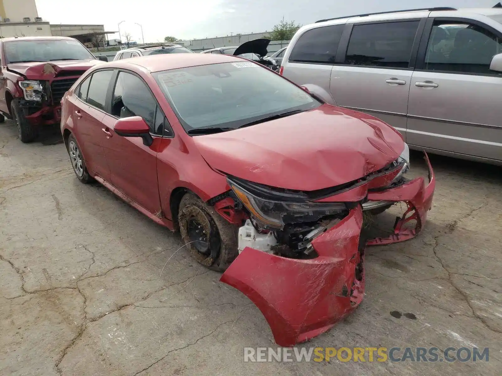 1 Photograph of a damaged car 5YFEPRAE9LP127775 TOYOTA COROLLA 2020