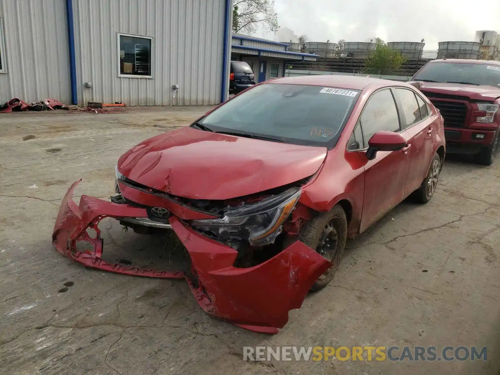 2 Photograph of a damaged car 5YFEPRAE9LP127775 TOYOTA COROLLA 2020