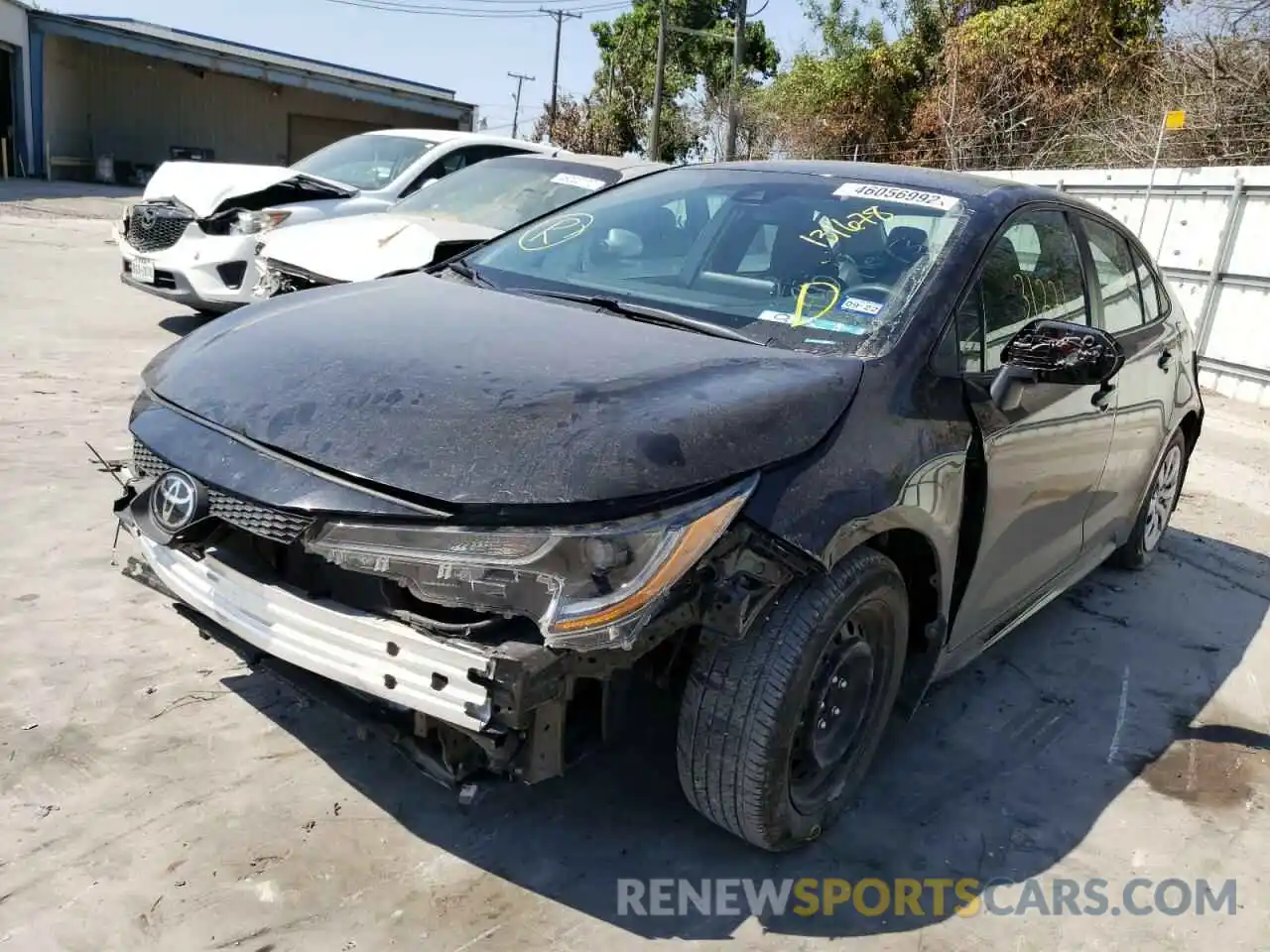 2 Photograph of a damaged car 5YFEPRAE9LP131678 TOYOTA COROLLA 2020