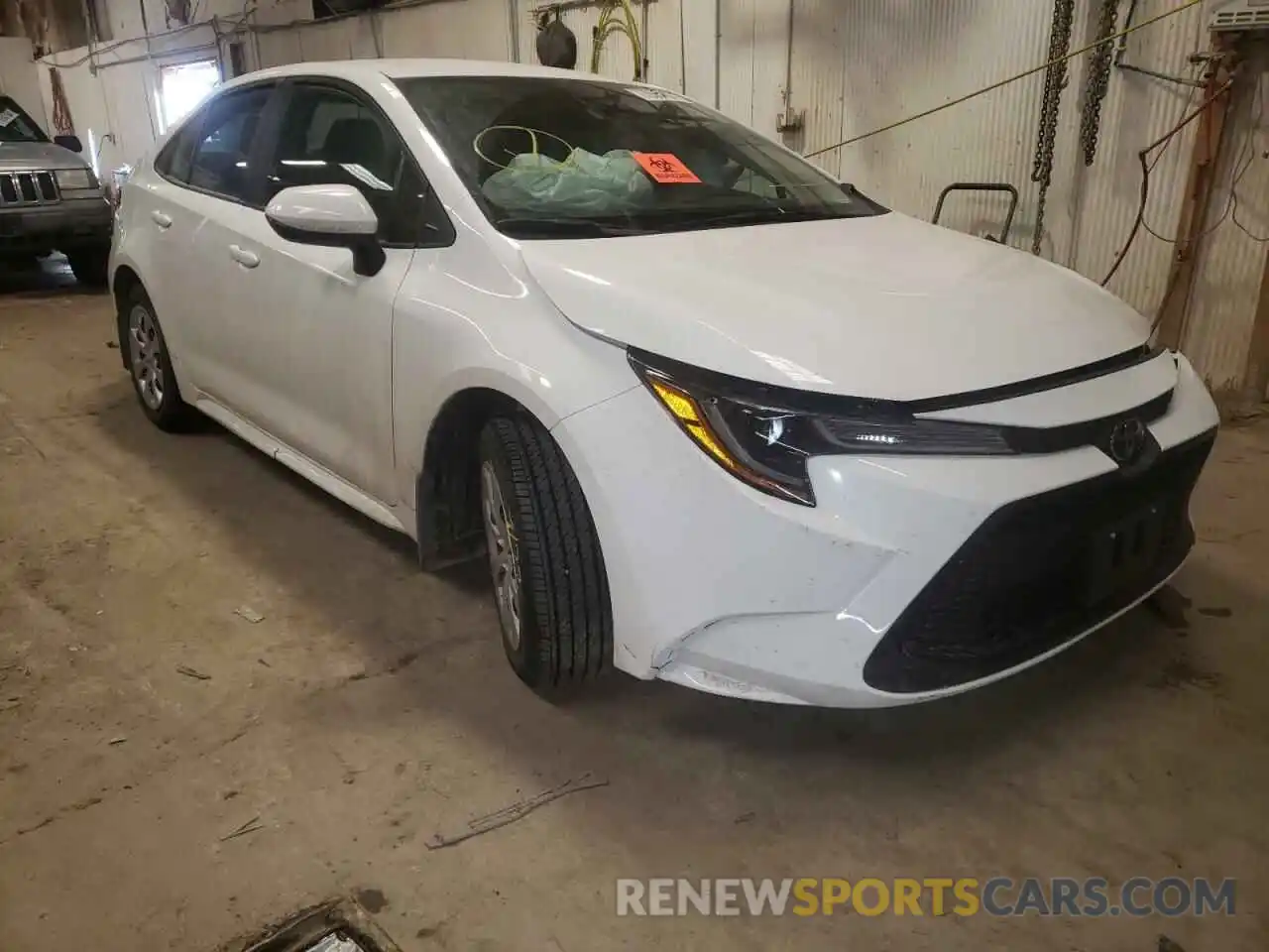 1 Photograph of a damaged car 5YFEPRAE9LP131776 TOYOTA COROLLA 2020