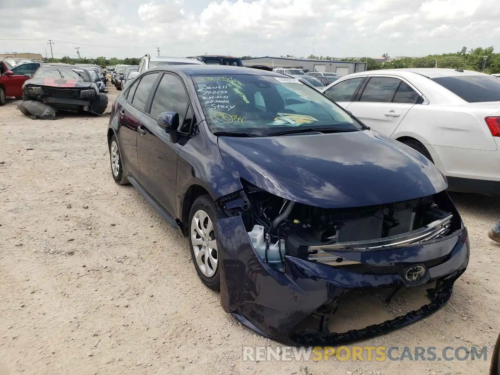 1 Photograph of a damaged car 5YFEPRAE9LP133625 TOYOTA COROLLA 2020