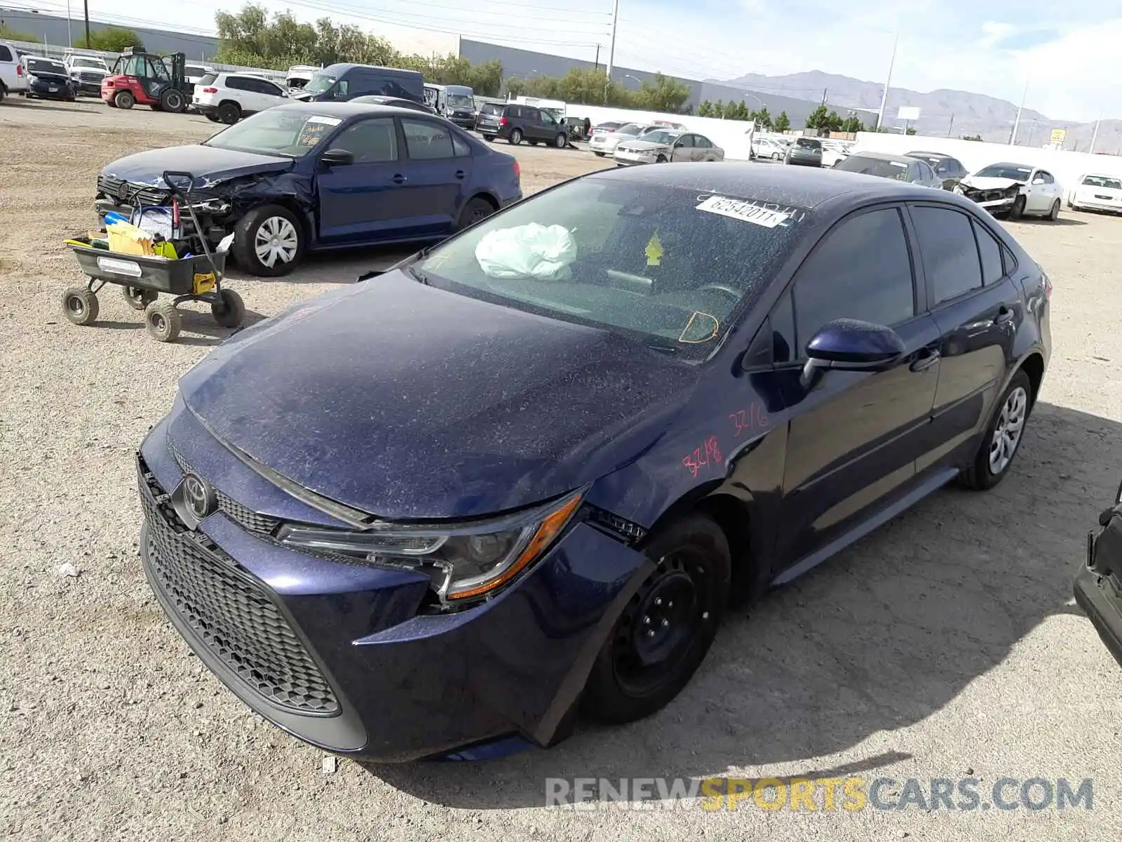 2 Photograph of a damaged car 5YFEPRAE9LP135388 TOYOTA COROLLA 2020