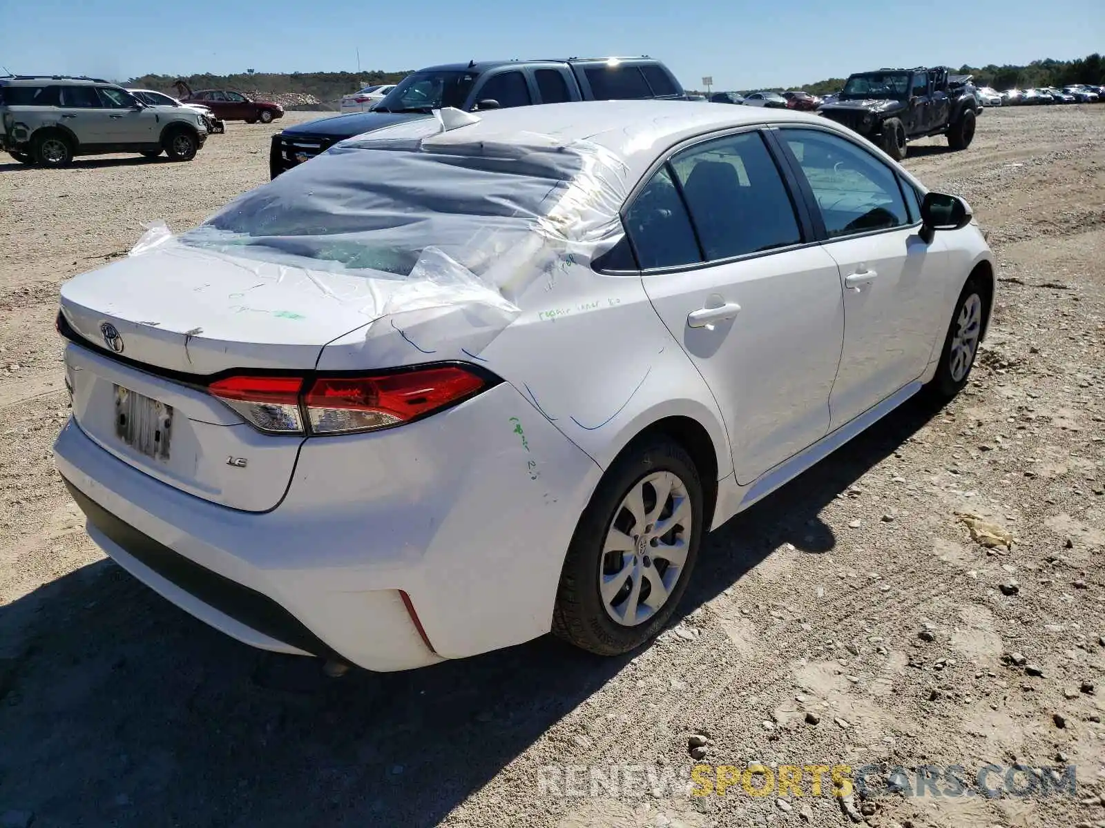 4 Photograph of a damaged car 5YFEPRAE9LP136461 TOYOTA COROLLA 2020