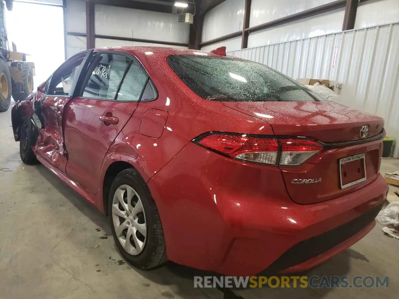 3 Photograph of a damaged car 5YFEPRAE9LP138694 TOYOTA COROLLA 2020