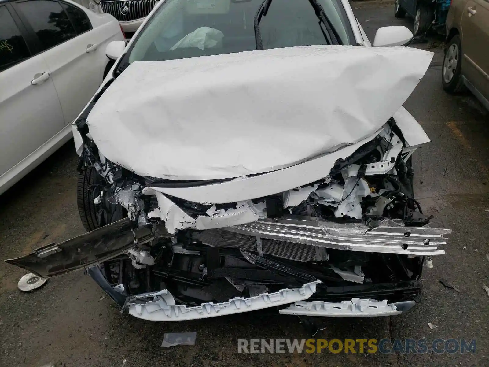 7 Photograph of a damaged car 5YFEPRAE9LP140395 TOYOTA COROLLA 2020