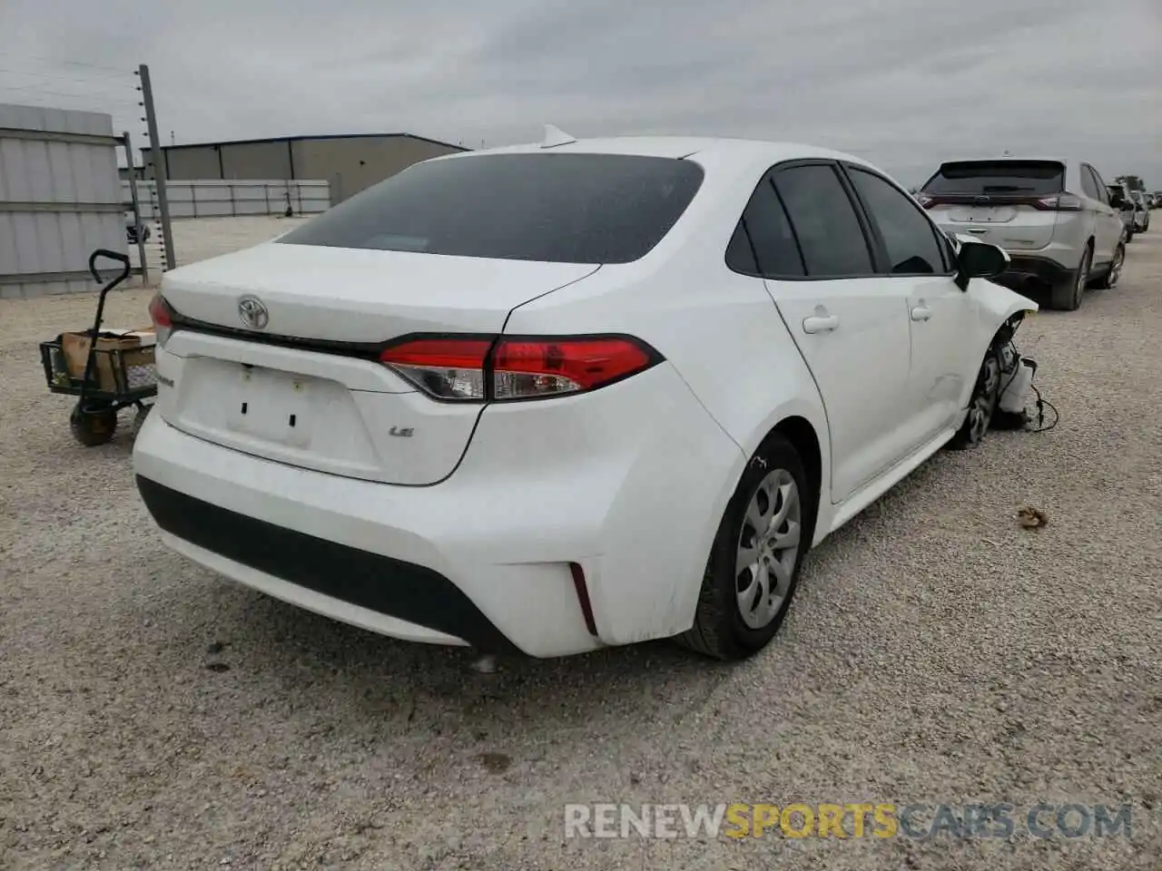 4 Photograph of a damaged car 5YFEPRAE9LP140672 TOYOTA COROLLA 2020