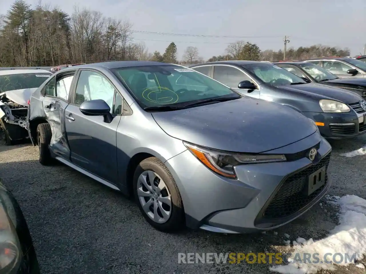 1 Photograph of a damaged car 5YFEPRAE9LP141367 TOYOTA COROLLA 2020