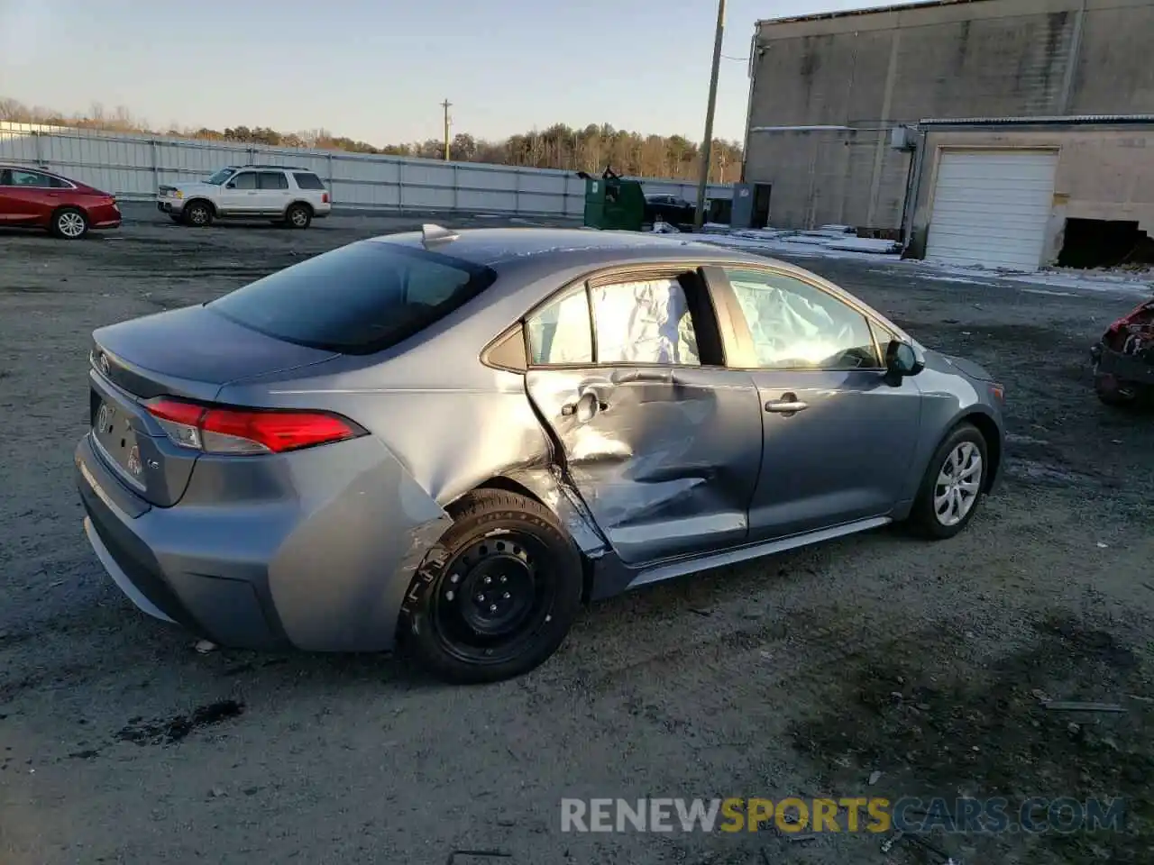 4 Photograph of a damaged car 5YFEPRAE9LP141367 TOYOTA COROLLA 2020