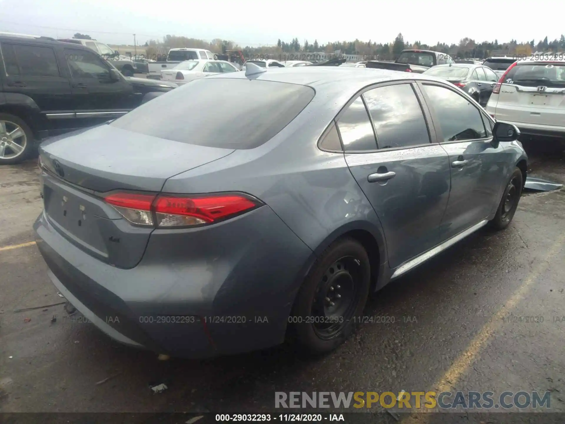 4 Photograph of a damaged car 5YFEPRAE9LP142745 TOYOTA COROLLA 2020