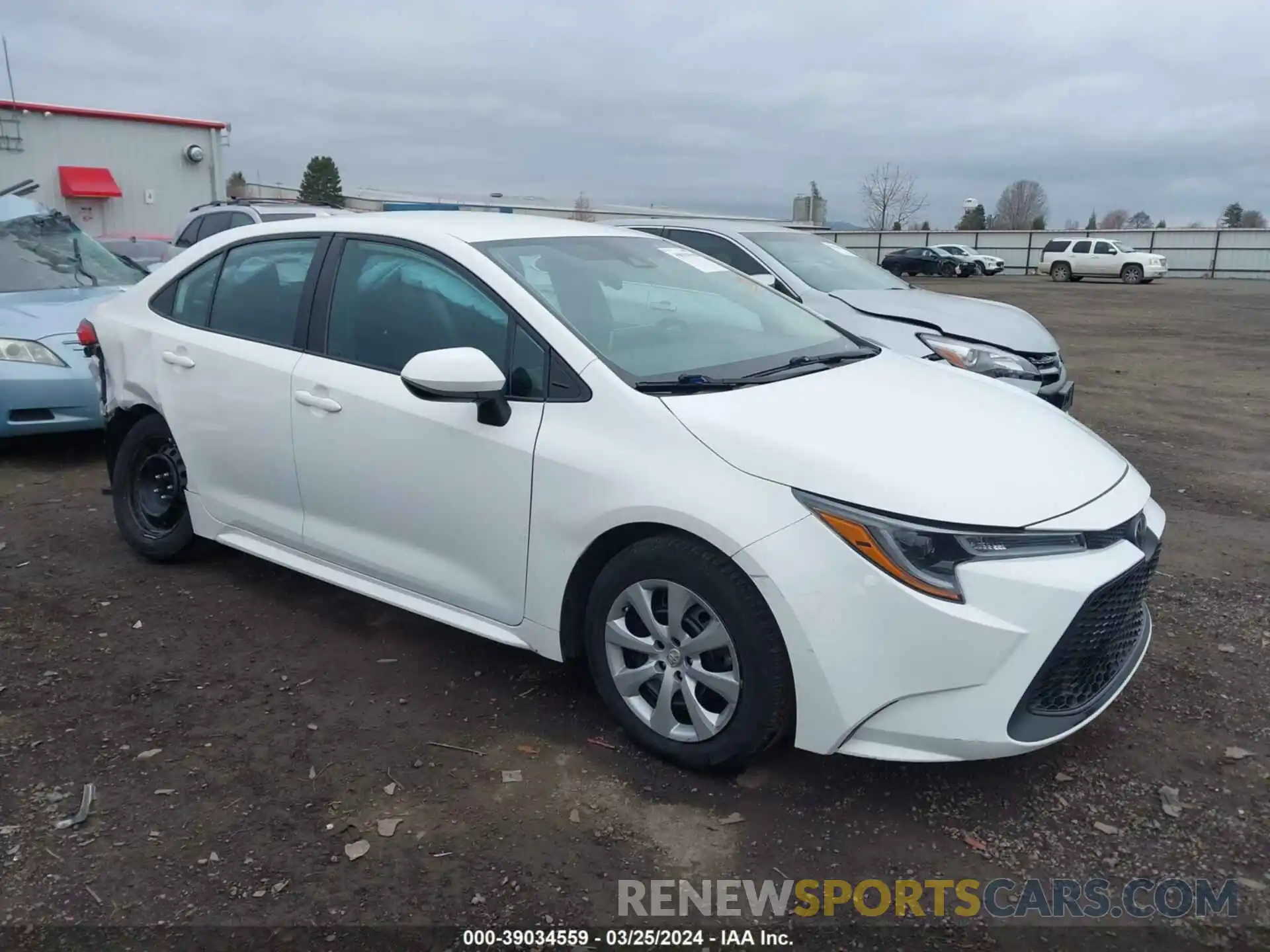 1 Photograph of a damaged car 5YFEPRAE9LP143054 TOYOTA COROLLA 2020