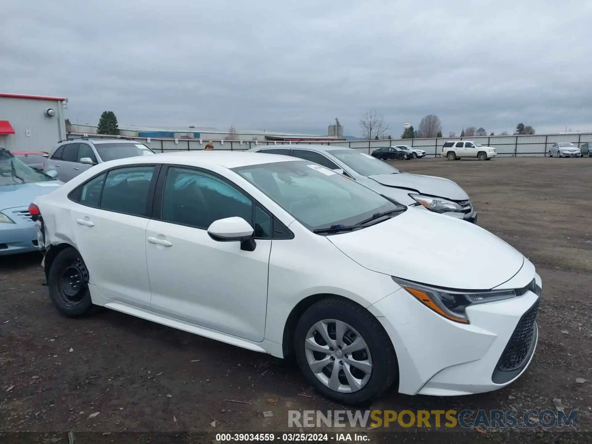 14 Photograph of a damaged car 5YFEPRAE9LP143054 TOYOTA COROLLA 2020