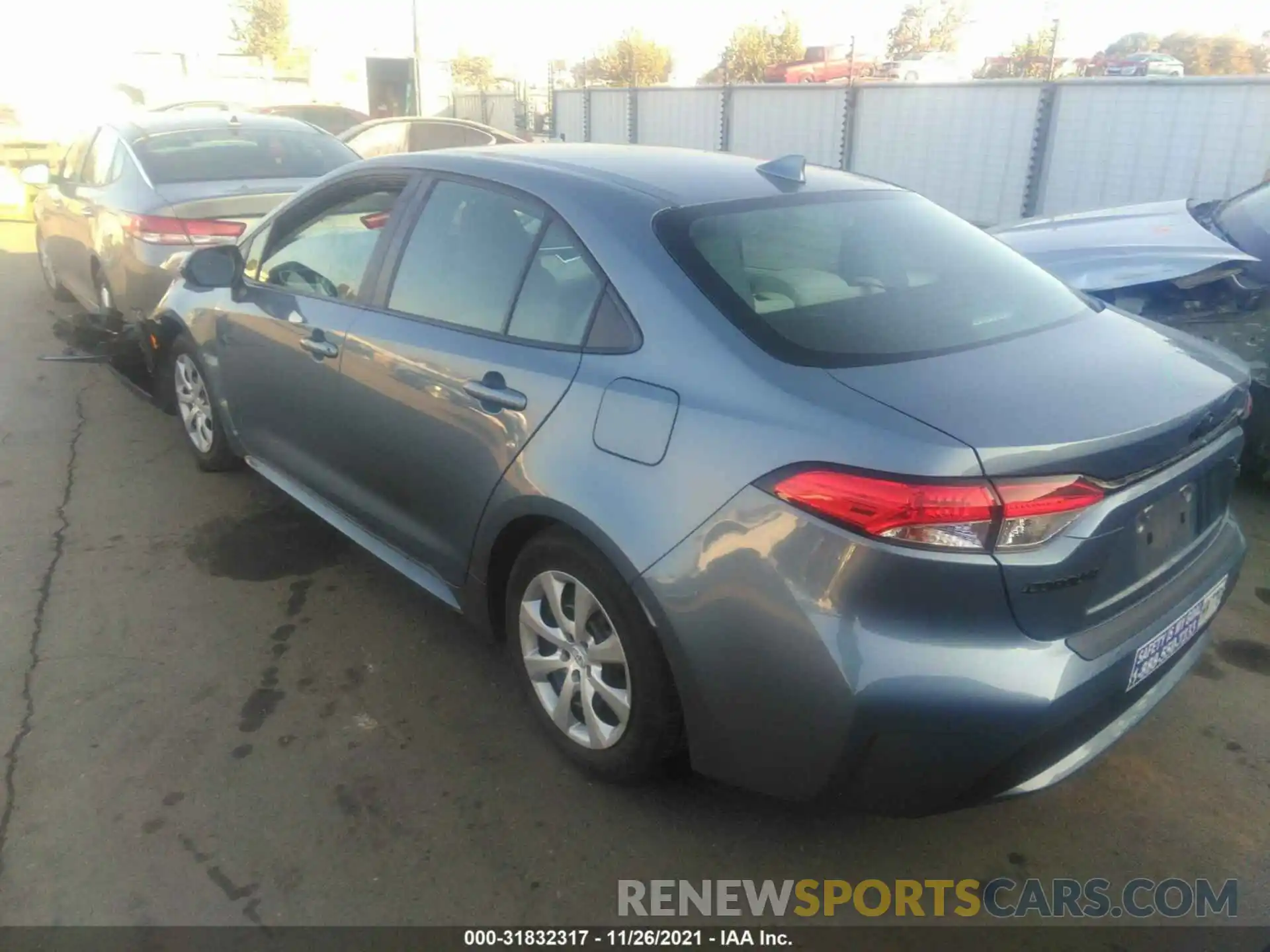 3 Photograph of a damaged car 5YFEPRAE9LP144124 TOYOTA COROLLA 2020