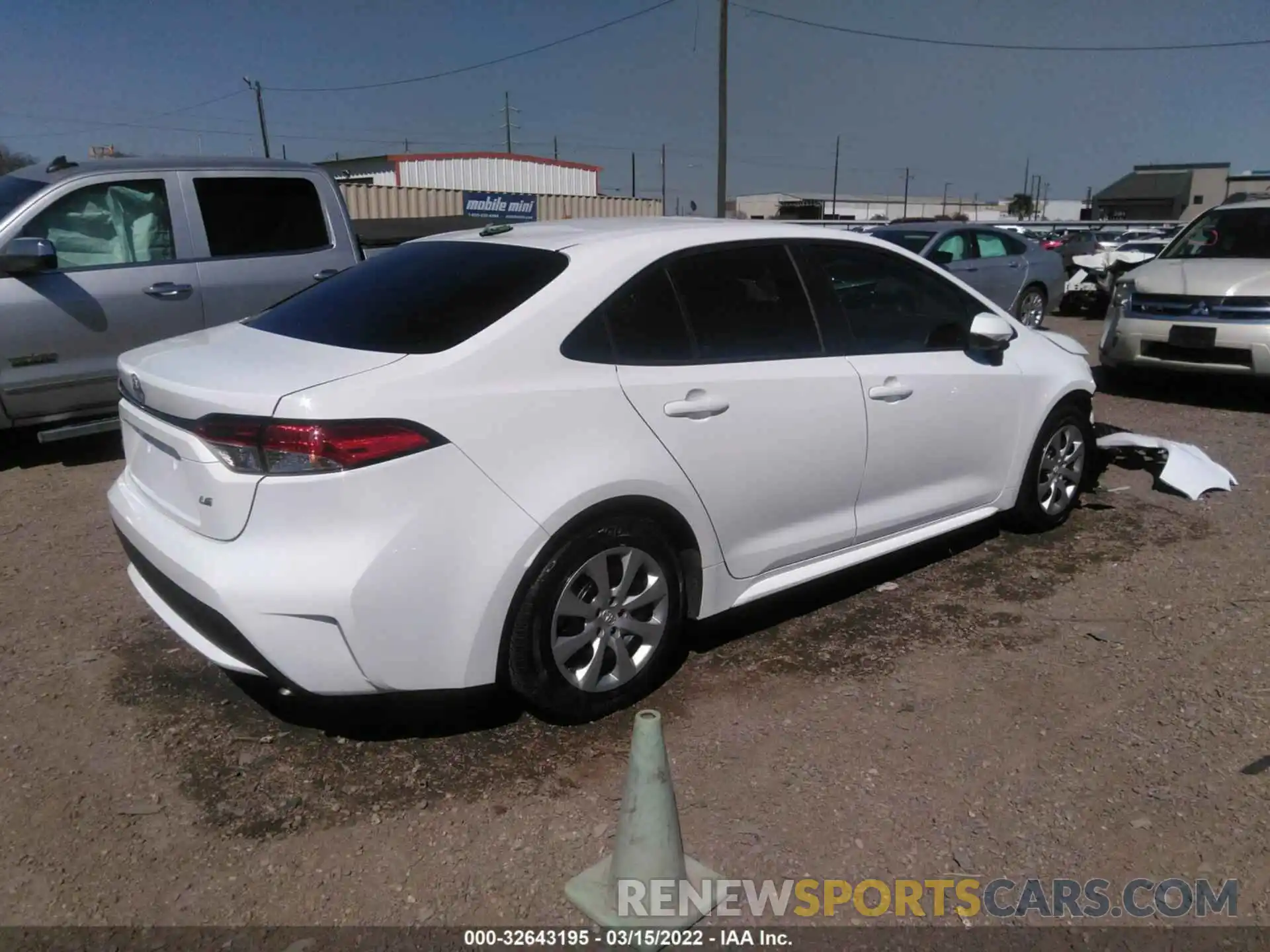 4 Photograph of a damaged car 5YFEPRAE9LP145449 TOYOTA COROLLA 2020