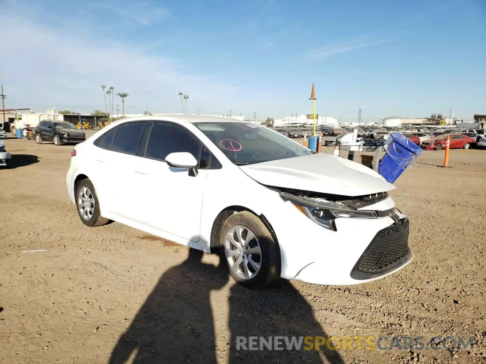 1 Photograph of a damaged car 5YFEPRAE9LP145497 TOYOTA COROLLA 2020